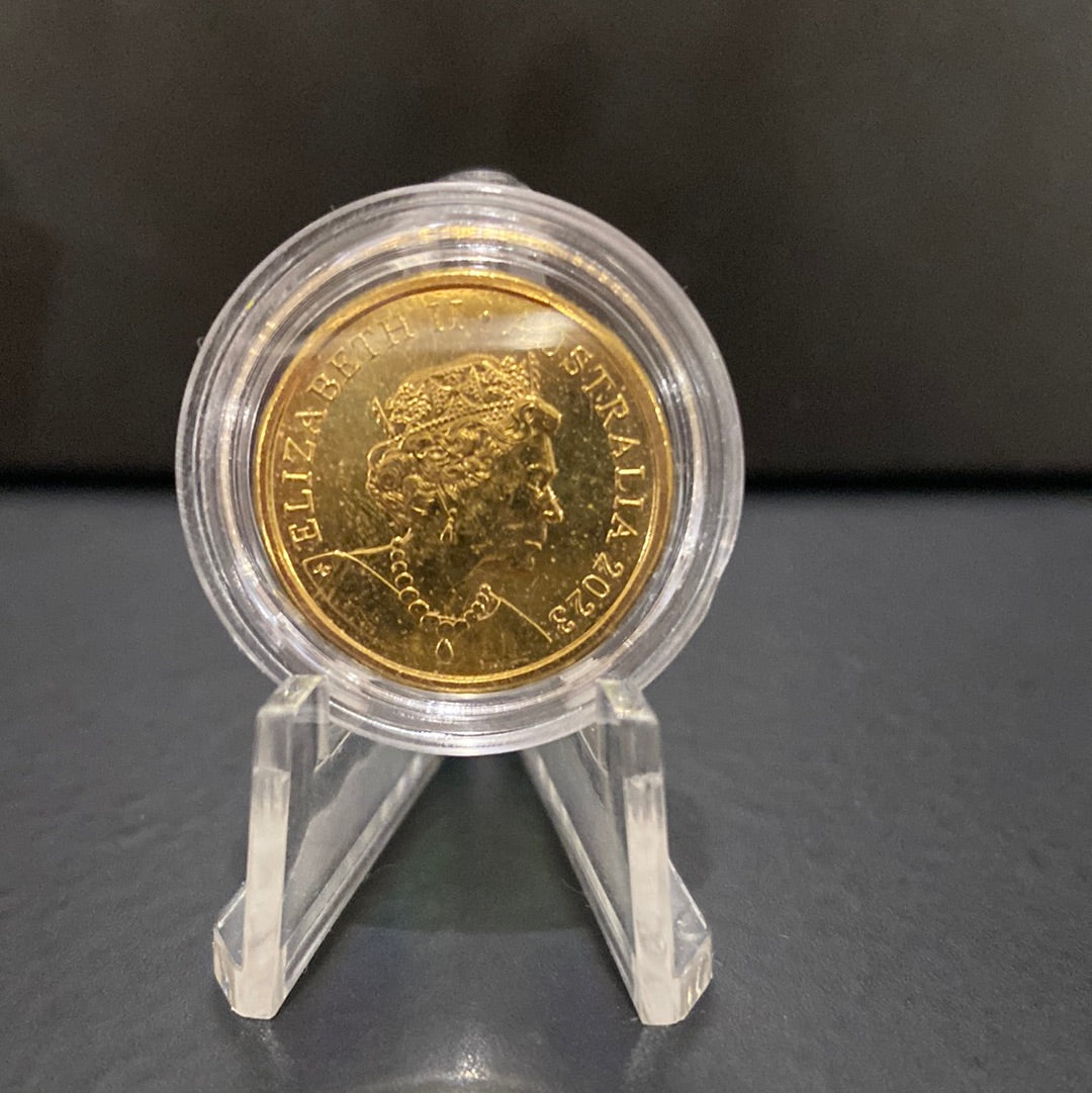 2023 INDIGENOUS BABY UNC $2 in capsule