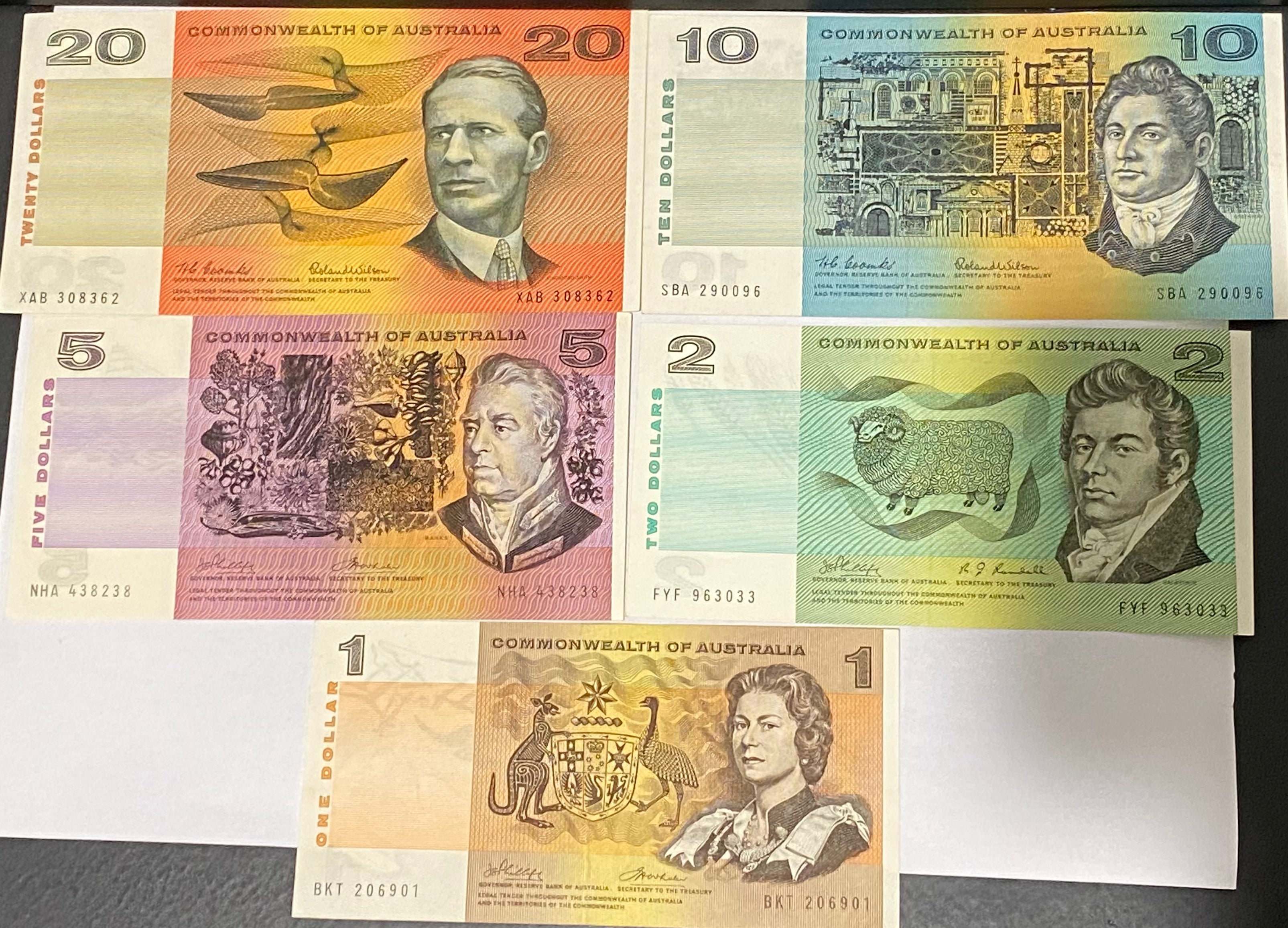Full Set of Commonwealth of Australia paper banknotes - UNCIRCULATED ...